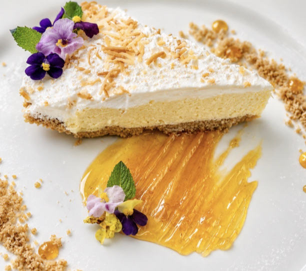 Creamy cheesecake with caramel topping
